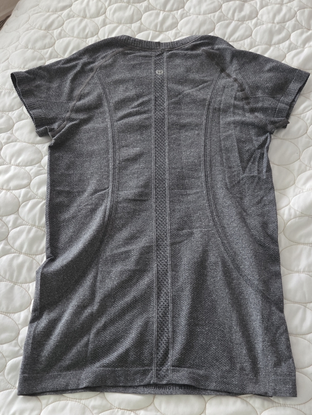 Lululemon Run Swiftly Tech Short Sleeve 6 Grey Lightweight Travel Packable Walk